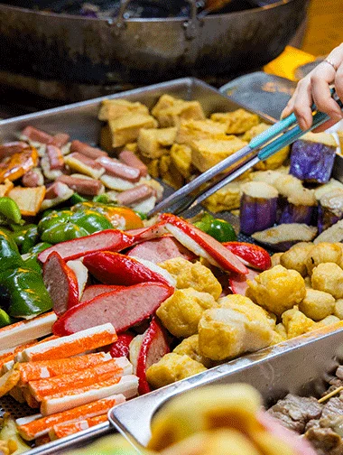 Mini bites and finger foods prepared by top catering service for parties