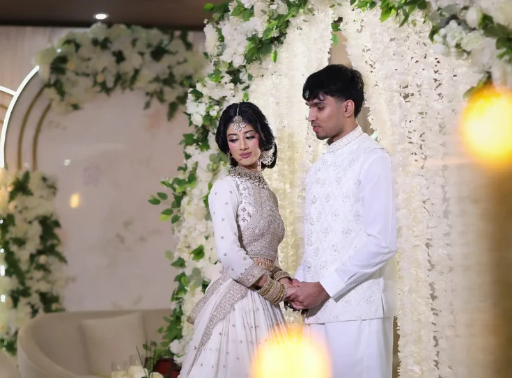 Bangali Couple East London Wedding